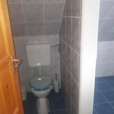 Апарт-отель Lotti Ueduelohaz *